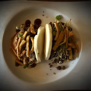 Pork Bun (on the left) and Beef Bun (on the right) because Lupe was kind enough to get us one of each kind.