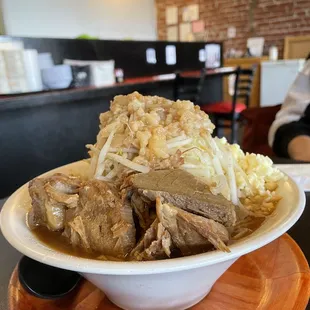 Pork, beef, vegetables, Ramen