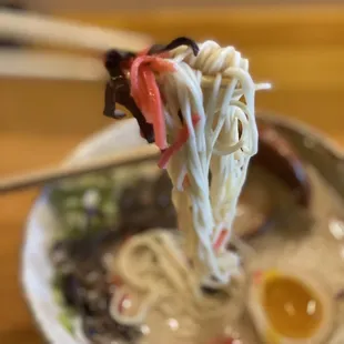 TONKOTSU RAMEN