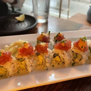 Spicy tuna maki