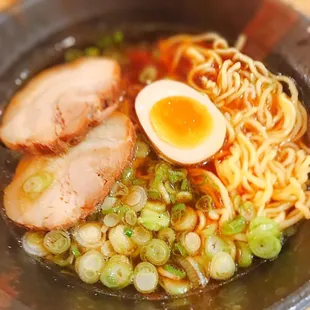 To go Shoyu ramen. Delicious!!