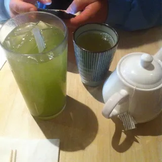 HOT GREEN TEA
