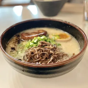 THE OG (Tonkotsu) YUM! 5 stars Amazing !