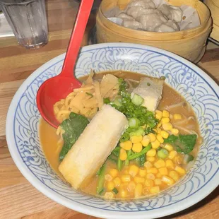 R2- Veg Curry Ramen