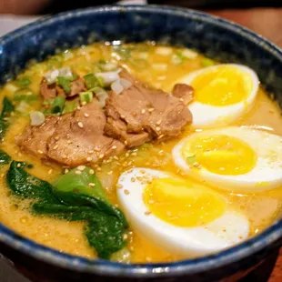 Tonkotsu ramen, extra egg