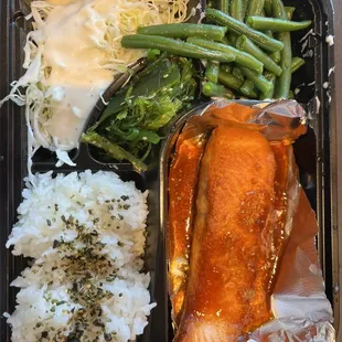 Salmon bento box