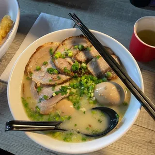 Tonkotsu
