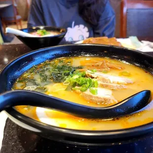 food, ramen and noodles