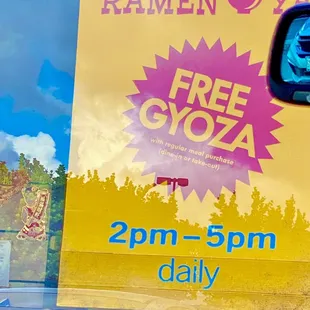 4:16 pm right timing; early dinner pick up- chicken katsu curry rice and gomoku udon  11-20-22