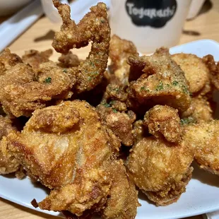 fried chicken, chicken wings, bbq wings, chicken wings and fried chicken, fried chicken wings, chicken, poultry, food, bbq chicken