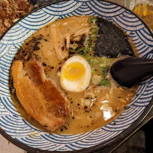 Tonkotsu ramen level 3 spicy
