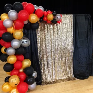 Balloon garland setup for redwood elementary graduation