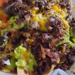 Nachos with cabeza meat