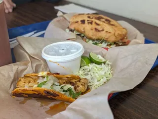 El Rustico