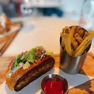 Connecticut-Style Lobster Roll