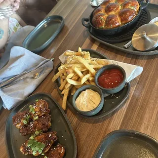 Sticky Chicken Wings