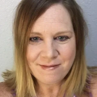 Karin R.