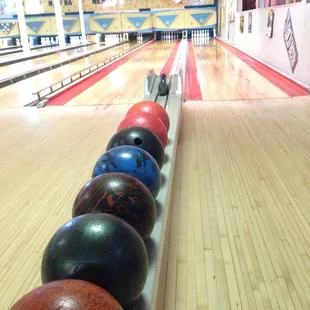 Above and to the left 2 TVs and to the right 1 additional TV always playing sports, love it