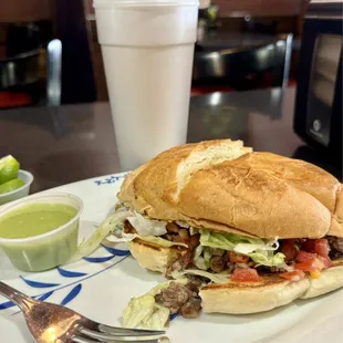 Torta De carne asada con horchata