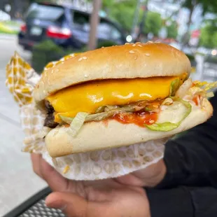 Double ranch burger with cheese