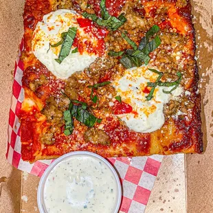 Quarter slice of the number 4