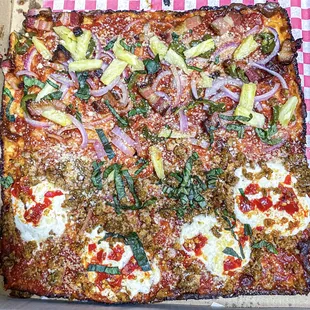 Half Hawaiian and half number 4