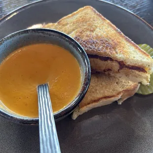 Grilled Cheese Sandwich &amp; Tomato Soup