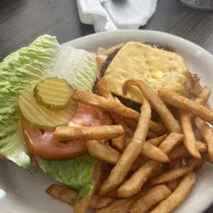 Cheeseburger and fries