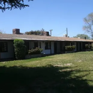 Front of Ranch Motel in Tehachapi, CA.