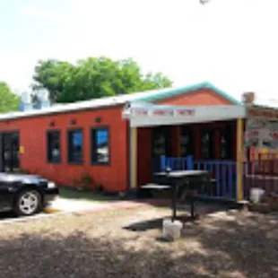 Rancherita - extremely quaint.