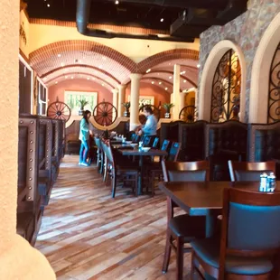 Gorgeous dining area