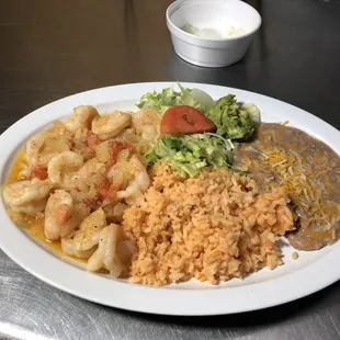 a plate of mexican food