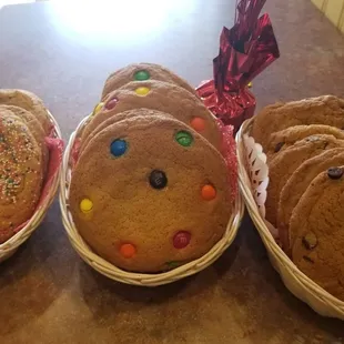 M&amp;m, chocolate chip &amp; sprinkles