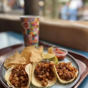 Soy Chorizo con Papa Tacos