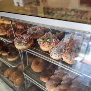 donuts, food, dough desserts