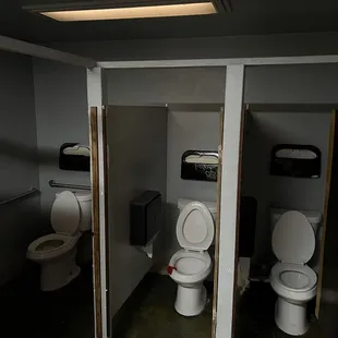 This is the actual lighting. To hide the filth I assume.