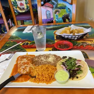 Chile Releno and taco combo