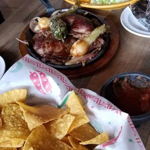 burritos and wraps, food