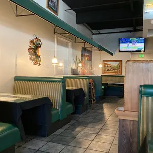 sushi and sashimi, interior