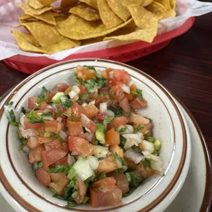 burritos and wraps, food