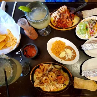 Overview - pollo los cabos &amp; chirizollo