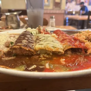 Trio Enchiladas