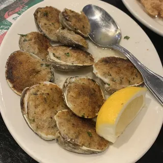 10 Pieces Baked Little Neck Clams