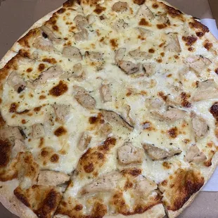 Chicken Alfredo Pizza