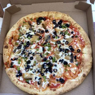 Veggie Supreme Pizza   16&quot; Large