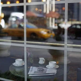 Coffee and people watching on 6th Avenue