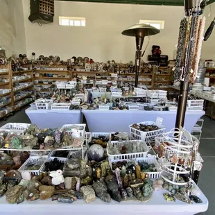 05.27.23 Firerose Designs Rock &amp; Crystal Shop