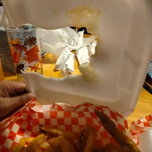 Was so hot it melted the box ok to the food stuck together