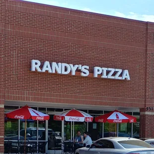 Randy&apos;s Pizza in Durham