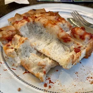 Do not order the Sicilian pie, not enough sauce, toppings or cheese for this crust